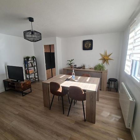 Besancon Appartement T2 Sur Cour Interieure Proximite Gare Экстерьер фото