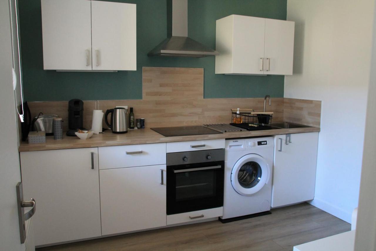 Besancon Appartement T2 Sur Cour Interieure Proximite Gare Экстерьер фото